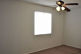 2841 W Campbell Ave, Phoenix, Az 85017 3 Beds 2 Baths 1,749 Sqf in Phoenix, AZ (Photo 4 of 10)