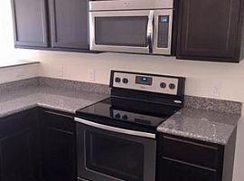 8398 Island Dr, Navarre, Fl 32566 3 Beds 2 Baths 1,575 Sqft in Navarre, FL (Photo 5 of 7)