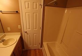  117 Halal Ct, Auburn, Al 36830 3 Beds 2 Baths 1,244 Sqft in Auburn, AL (Photo 10 of 12)