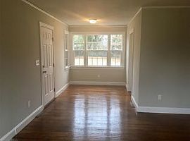  114 Woodland Dr, Greenville, Sc 29617 3 Beds 2 Baths 1,278 Sqf in Greenville, SC (Photo 3 of 3)