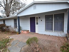  135 Markham Rd, Tryon, Nc 28782 3 Beds 2 Baths 1,200 Sqft in Tryon, NC