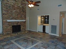 3 Hogan Ln, Huntsville, Tx 77340 (747) 444-3766 in Huntsville, TX (Photo 6 of 8)
