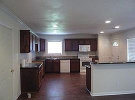 2045 Province Ln, Dallas, Tx 75228  (747) 444-3766 in Dallas, TX (Photo 6 of 11)