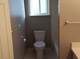 40142 Kristen Dr, Sterling Heights, Mi 48310 3 Beds 1 Bath 1,00 in Sterling Heights, MI (Photo 7 of 9)