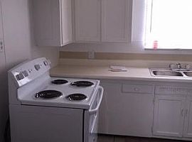 1620 E Ogden Ave, Las Vegas, Nv 89101 in Las Vegas, NV (Photo 4 of 5)