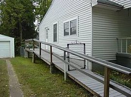  4219 Hawthorne Ave Sw, Huntsville, Al 35805 2 Beds 2 Baths 1,0 in Huntsville, AL (Photo 5 of 6)