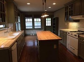 1934 Gorgas St, Montgomery, Al 36106 2 Beds 2 Baths 1,350 Sqft in Montgomery, AL (Photo 3 of 8)