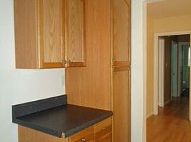 417 Canna Dr, Valdosta, Ga 31602 3 Beds 2 Baths 1,612 Sqft in Valdosta, GA (Photo 5 of 10)