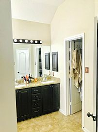 6718 Hunters Trace Ln, Baytown. in Baytown, TX (Photo 4 of 12)