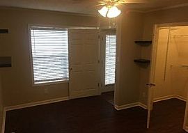 Maintenance Free House Near Turkey Creek in Knoxville, TN (Photo 3 of 3)