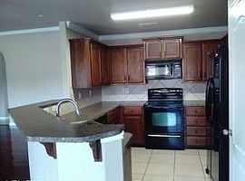 405 Hedy Dr, Killeen, Tx 76542 3 Beds 2 Baths 1,760 Sqft in Killeen, TX (Photo 4 of 12)