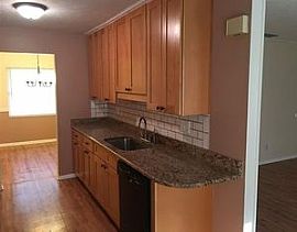 903 Tangelo Pl, Brandon, Fl 33510 4 Beds 2 Baths 1,788 Sqft in Brandon, FL (Photo 3 of 8)