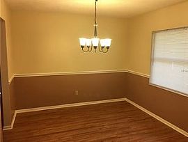 903 Tangelo Pl, Brandon, Fl 33510 4 Beds 2 Baths 1,788 Sqft in Brandon, FL (Photo 6 of 8)