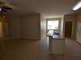 2808 Spring Meadow Dr, Plant City, Fl 33566 4 Beds 2 Baths 1,80 in Plant City, FL (Photo 7 of 10)