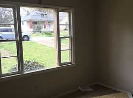  282284 Williford St, Memphis, Tn 38112 2 Beds 1 Bath 850 Sqft in Memphis, TN (Photo 4 of 4)