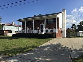 Single Family Home For Rent in Hephzibah, GA