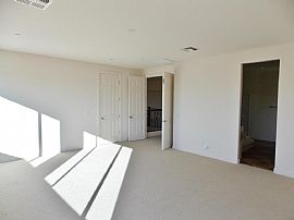 4 Bed, 3.5 Bath, 4464 Sqft, $1,495 in Phoenix, AZ (Photo 11 of 12)