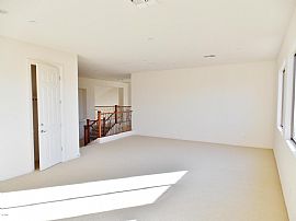 4 Bed, 3.5 Bath, 4464 Sqft, $1,495 in Phoenix, AZ (Photo 8 of 12)