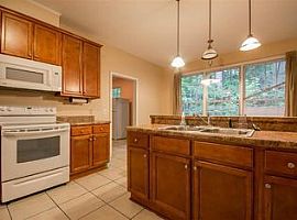 1005 High Rd, Tallahassee, Fl 32304 6 Beds 5 Baths 3,926 Sqft in Tallahassee, FL (Photo 2 of 7)