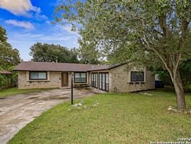 3 Bedroom 2 Bath  in San Antonio, TX
