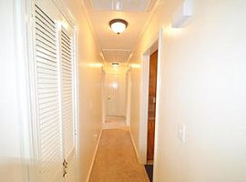 Beautifully Maintained Brick House in Charleston, SC (Photo 6 of 6)