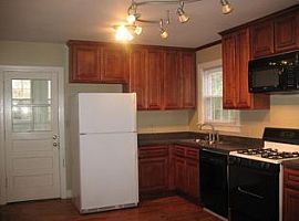  4111 Aberdeen Rd, Nashville, Tn 37205 4 Beds 2 Baths 1,700 Sqf in Nashville, TN (Photo 2 of 4)