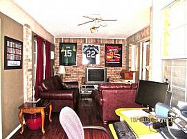 7308 N 33rd St, Mcallen, Tx 78504  in Glen Allen, VA (Photo 2 of 4)