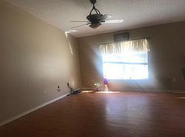 Large Three Bedroom, Two Bath Home with An Office in Citrus Springs, FL (Photo 3 of 7)