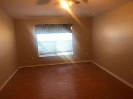 Large Three Bedroom, Two Bath Home with An Office in Citrus Springs, FL (Photo 4 of 7)