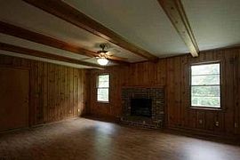  18 Guyton Dr, Sumter, Sc 29150 3 Beds 2 Baths 1,897 Sqft in Sumter, SC (Photo 2 of 4)