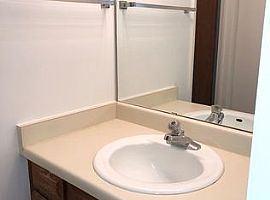 Very Large Two Bedroom Condo  in Holladay, UT (Photo 3 of 8)