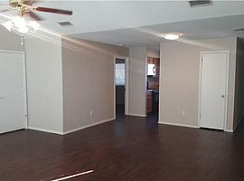  926 Courtney Dr, Mesquite, Tx 75150 4 Beds 2 Baths 1,821 Sqft in Mesquite, TX (Photo 4 of 4)