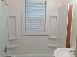  5425 Blueridge Ave, Richmond, Va 23231 4 Beds 2 Baths 1,400 Sq in Richmond, VA (Photo 4 of 6)