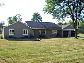  28412 N Hilltop Ter, Mundelein, Il 60060 4 Beds 2 Baths 2,171  in Mundelein, IL