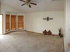  10407 W Rita Ct, Wichita, Ks 67209 4 Beds 3 Baths 2,228 Sqft in Wichita, KS (Photo 2 of 4)