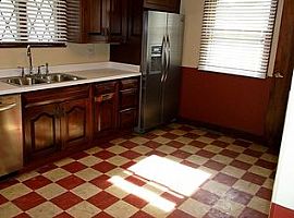 1305 Elliott St, South Bend, in South Bend, IN (Photo 4 of 10)