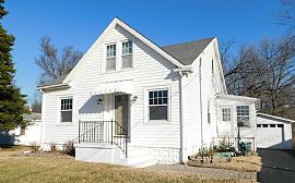 10 E Camp Ground Rd, Evansville in Evansville, IN