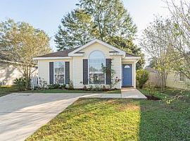2165 Seasons Ct, Mobile, Al 36695 in Mobile, AL