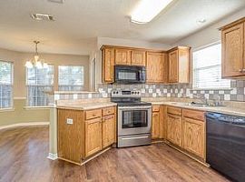 2165 Seasons Ct, Mobile, Al 36695 in Mobile, AL (Photo 5 of 9)