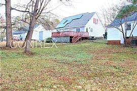 Single Family Home For Rent in Irmo, SC (Photo 2 of 8)