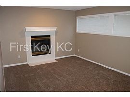 Single Family Home For Rent in Kansas City, MO (Photo 8 of 9)
