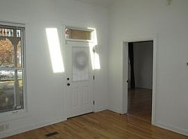 630 Headley Ave, Lexington, Ky 40508 (747) 444-3766 in Lexington, KY (Photo 4 of 12)