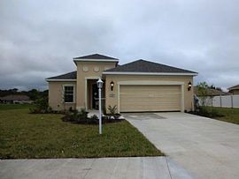 Beautiful Single Family Home 3bd/2bth Available For Move in  in Palmetto, FL