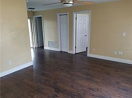 Charming Single Family Home 3bd/1.5bth For Rent in Cocoa, FL (Photo 2 of 12)