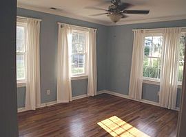  28 31st Ave, Isle of Palms, Sc 29451 3 Beds 2 Baths 1,500 Sqft in Isle of Palms, SC (Photo 3 of 5)