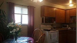 2 Beds 1 Bath Home Near Main Road in Ann Arbor, MI (Photo 4 of 6)
