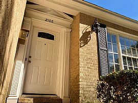 2 Bedroom, Well Maintained Single-Family Home For Rent-To-Own in Texarkana, AR (Photo 2 of 7)