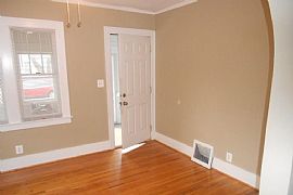 2 Beds Home Near Main  in Ferndale, MI (Photo 3 of 5)