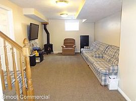 463 S 400 E, Centerville, Ut 84014 4 Beds 2 Baths 2,400 Sqft in Centerville, UT (Photo 5 of 5)