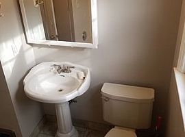 1767 S 300 E, South Salt Lake, Ut 84115 3 Beds 2 Baths 1,600 Sq in South Salt Lake, UT (Photo 7 of 8)